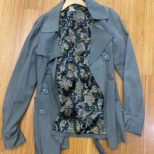 Vertigo Paris Gray Trench Coat with Ornate Lining